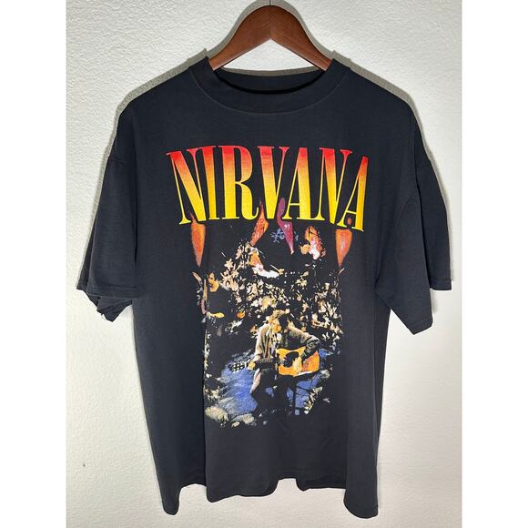 Nirvana MTV Unplugged in NY Vintage Reprint T-shirt Gildan Tag - Picture 1 of 5